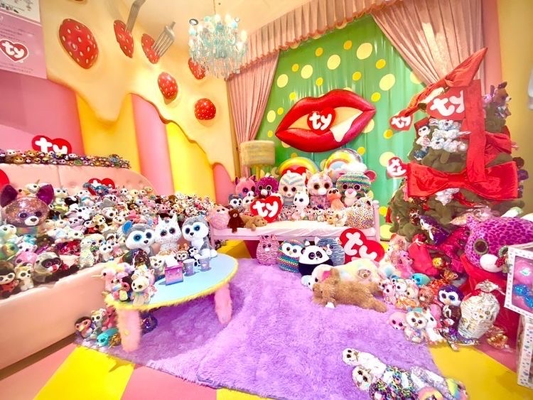 Ty ×「KAWAII MONSTER CAFE」